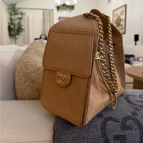 Camel Quilted Bag - Picture 3 of 4